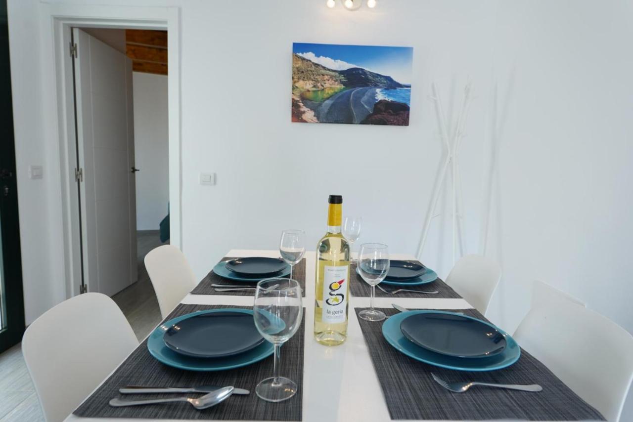 Luxury Villa Sea Front Costa Teguise Exterior photo