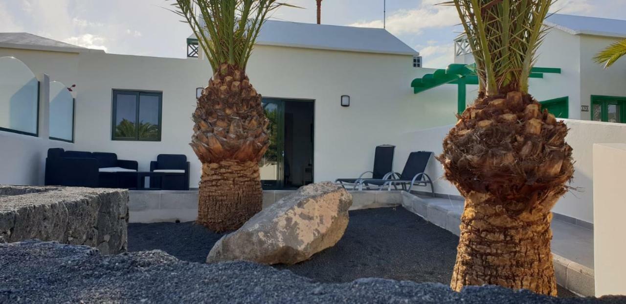 Luxury Villa Sea Front Costa Teguise Exterior photo