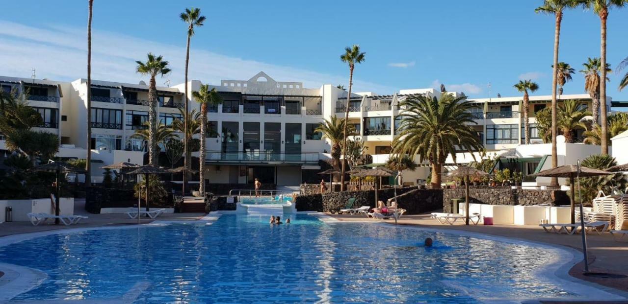 Luxury Villa Sea Front Costa Teguise Exterior photo